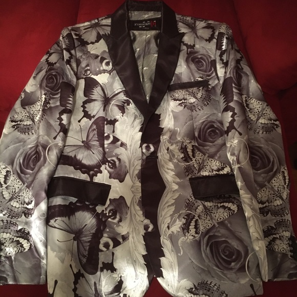 Prestige silver and black floral evening jacket. Size XL. Worn twice.